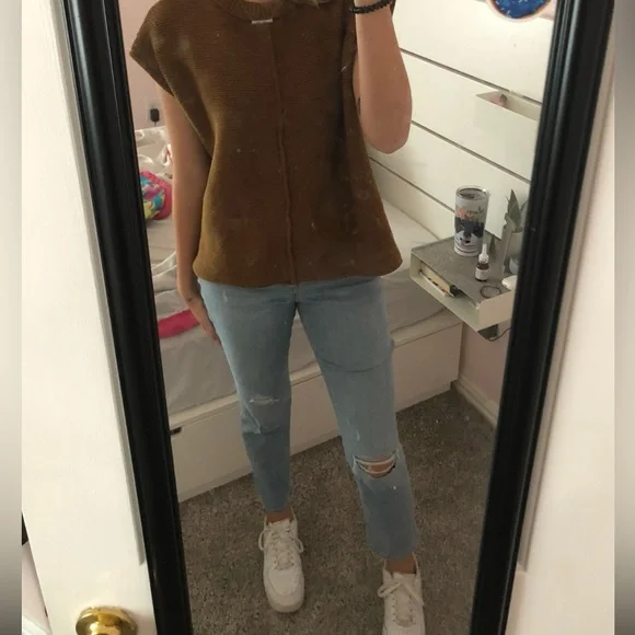 “Universal thread” light wash jeans - Picture 5 of 5